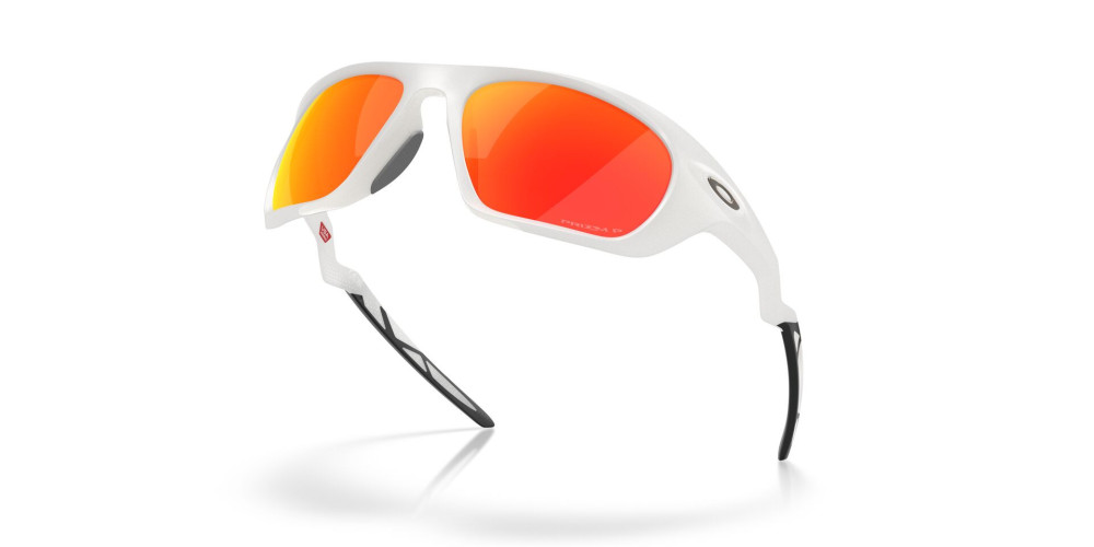Oakley Lateralis