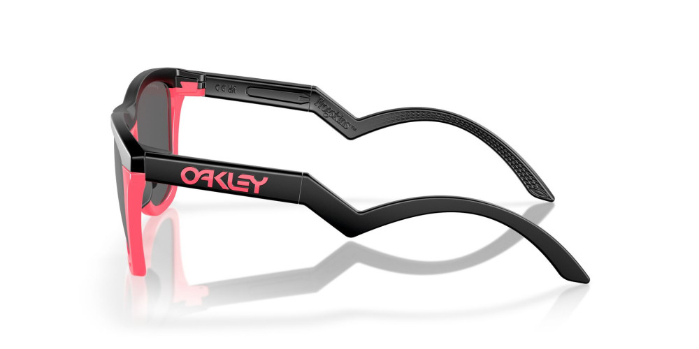 Oakley Frogskins™